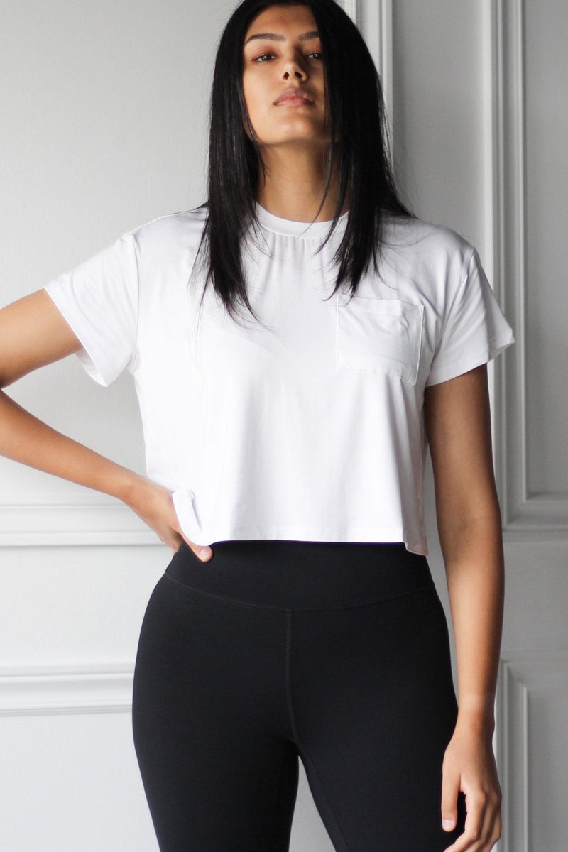Cropped T-Shirt - EMMYDEVEAUX